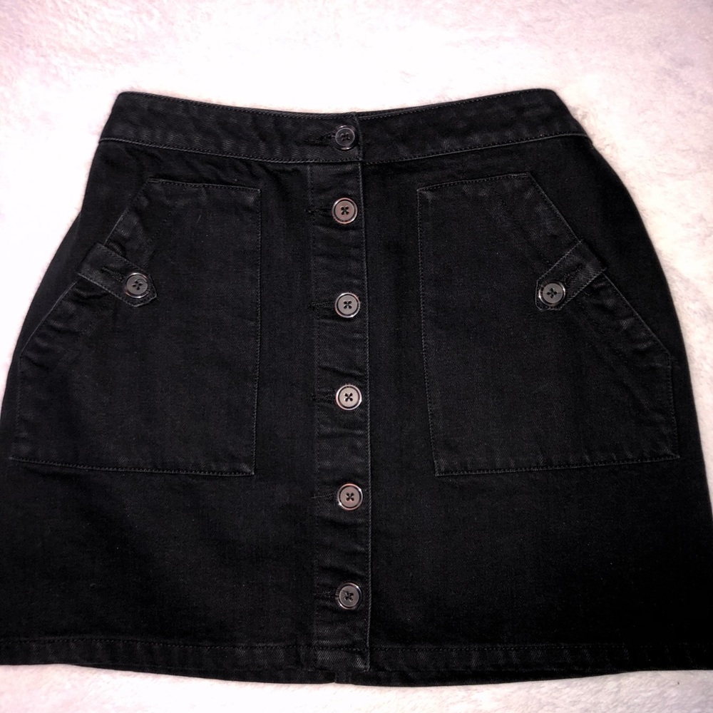 Forever 21- black denim button skirt